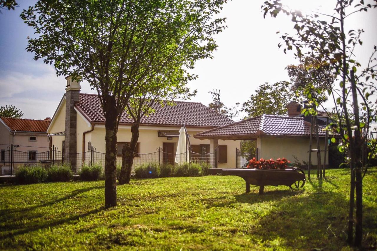 Casa Tilia Villa Sapjane Exterior photo