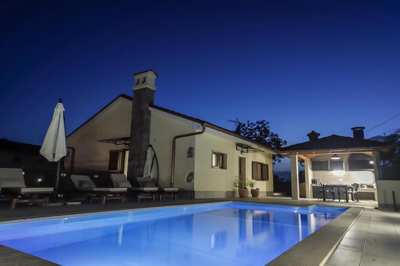 Casa Tilia Villa Sapjane Exterior photo